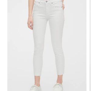 GAP white jeans